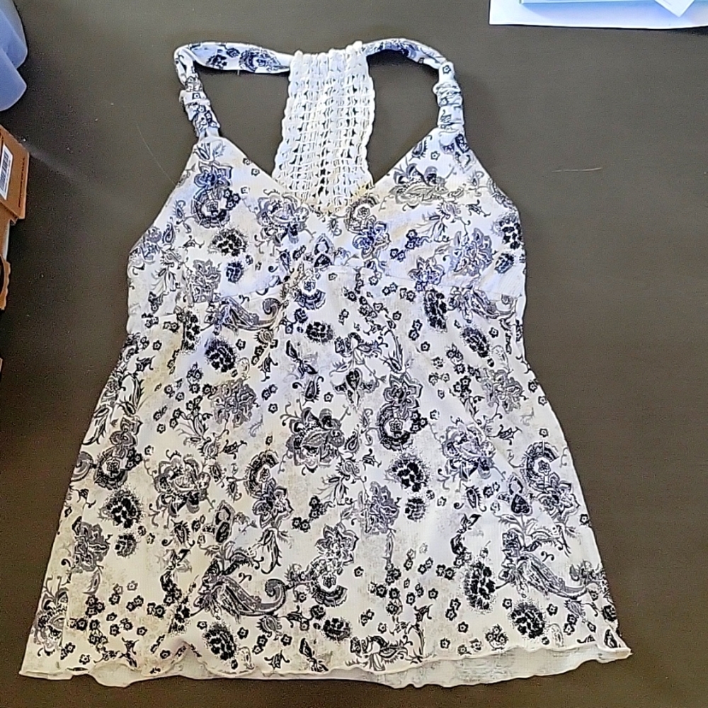 No Boundaries Floral Lace Tank Top